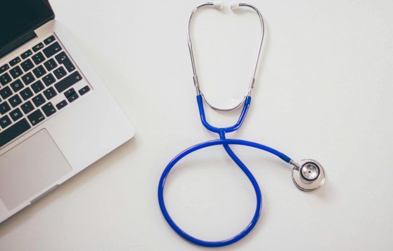 Auxílio-Moradia para Médicos Residentes: O Que Muda com a Nova Decisão da AGU?